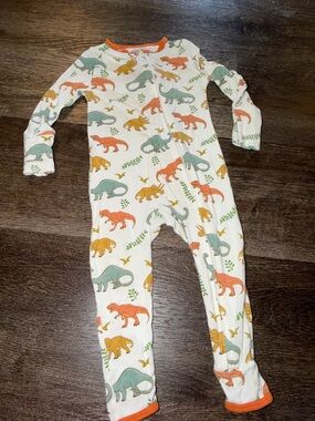 FREE BIRDIES Bamboo dinosaur Footie - 6-12M